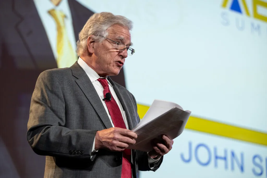 011724_AED_LasVegas_NV_0663-1024x683 -compressed.webp