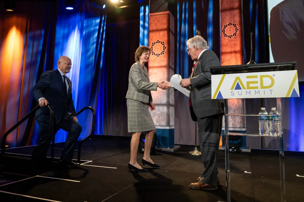 011724_AED_LasVegas_NV_0666-1024x683 -compressed.webp